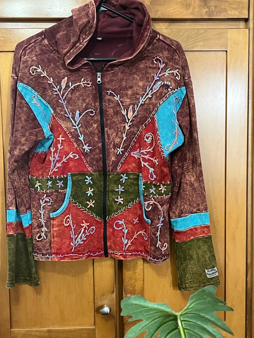 Mystic Mountain Boho Embroidered Acid Wash Zip Hoodie M/L Made in Nepal